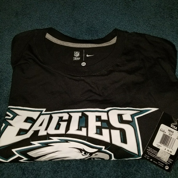 Philadelphia Eagles Nike T-shirt - Picture 2 of 2
